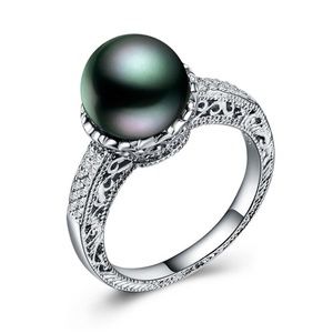 cultured Black Pearl 925 Silver size 7